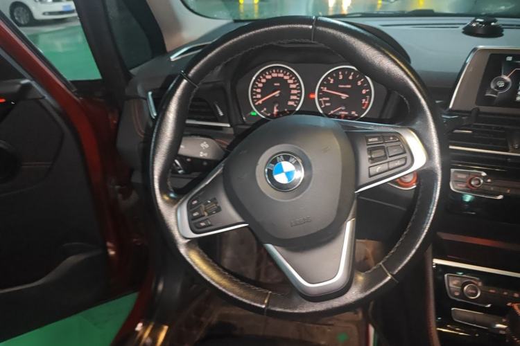 Used BMW 2 Series Gran Tourer 2015 218i Sports Design Package Steering Wheel