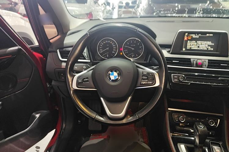 Used BMW 2 Series Gran Tourer 2015 218i Sports Design Package Steering Wheel