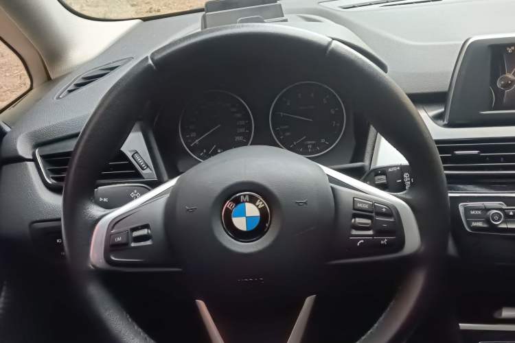Used BMW 2 Series Gran Tourer 2015 218i Leading Model Steering Wheel