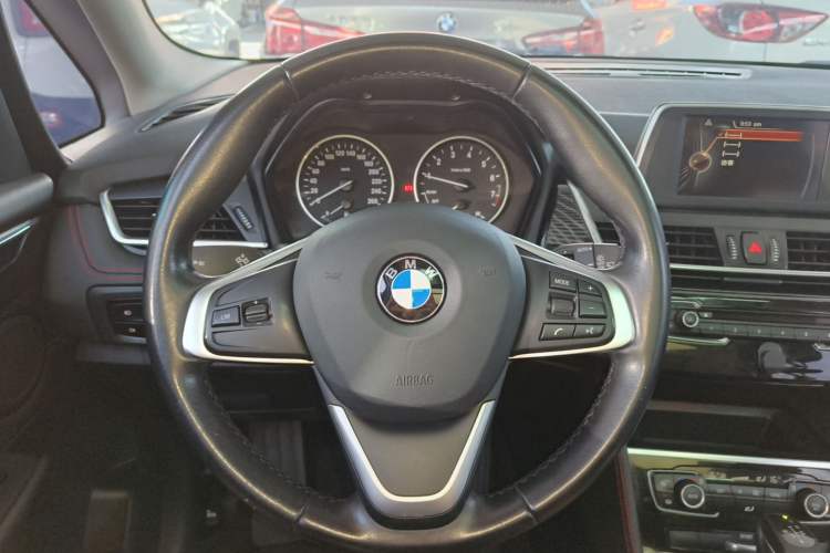 Used BMW 2 Series Gran Tourer 2015 218i Sports Design Package Steering Wheel