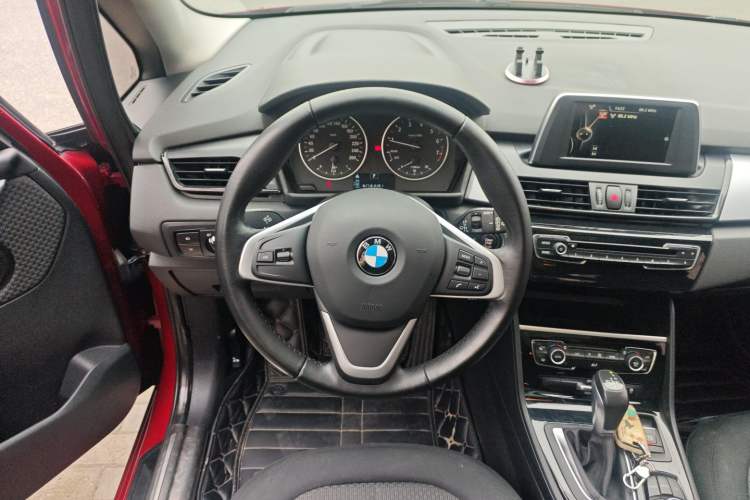 Used BMW 2 Series Gran Tourer 2015 218i Leading Model Steering Wheel
