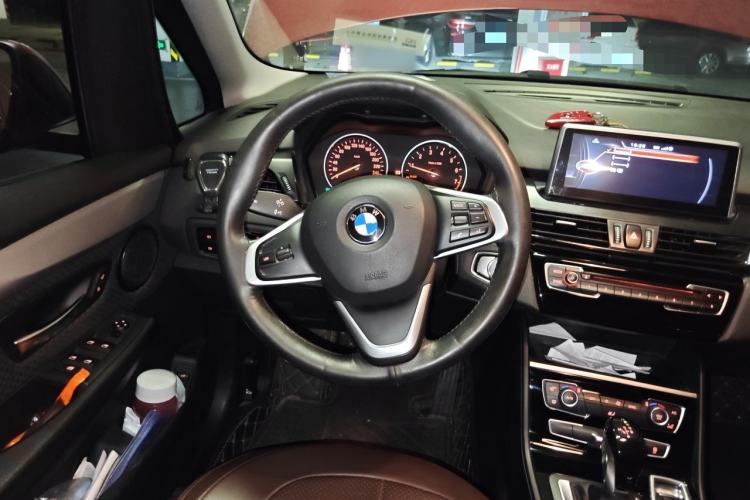 Used BMW 2 Series Gran Tourer 2015 218i Leading Model Steering Wheel