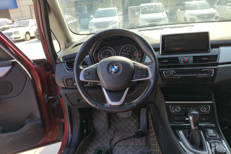 Used BMW 2 Series Gran Tourer 2015 218i Leading Model Steering Wheel