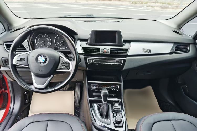 Used BMW 2 Series Gran Tourer 2015 218i Leading Model Steering Wheel