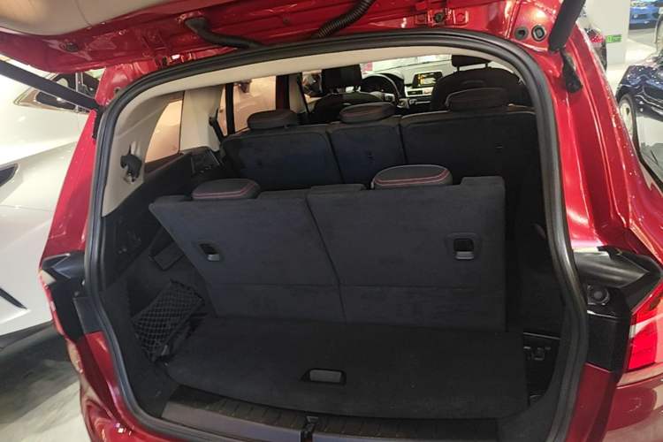 Used BMW 2 Series Gran Tourer 2015 218i Sports Design Package Trunk