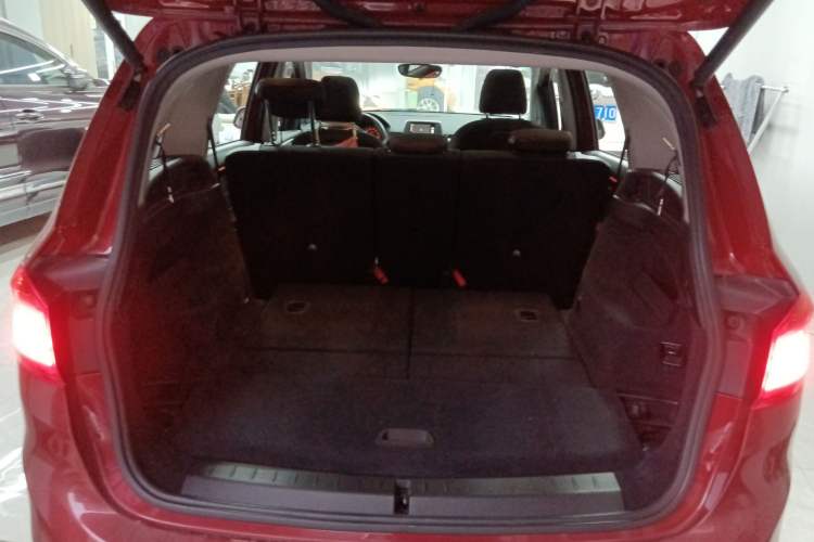 Used BMW 2 Series Gran Tourer 2015 218i Sports Design Package Trunk