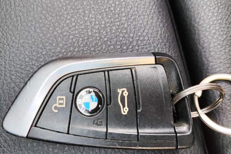 Used BMW 2 Series Gran Tourer 2015 218i Sports Design Package Vehicle Key