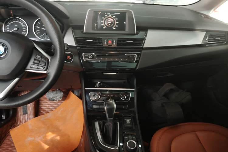 Used BMW 2 Series Gran Tourer 2015 218i Leading Model Audio And AC Panel