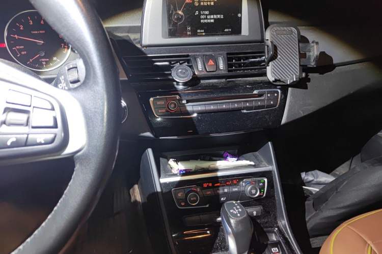 Used BMW 2 Series Gran Tourer 2015 218i Leading Model Audio And AC Panel
