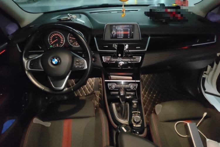 Used BMW 2 Series Gran Tourer 2015 218i Sports Design Package Center Console