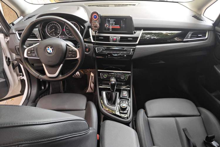 Used BMW 2 Series Gran Tourer 2015 218i Sports Design Package Center Console