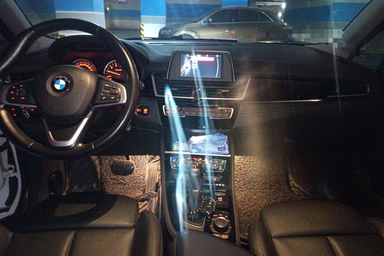 Used BMW 2 Series Gran Tourer 2015 218i Sports Design Package Center Console