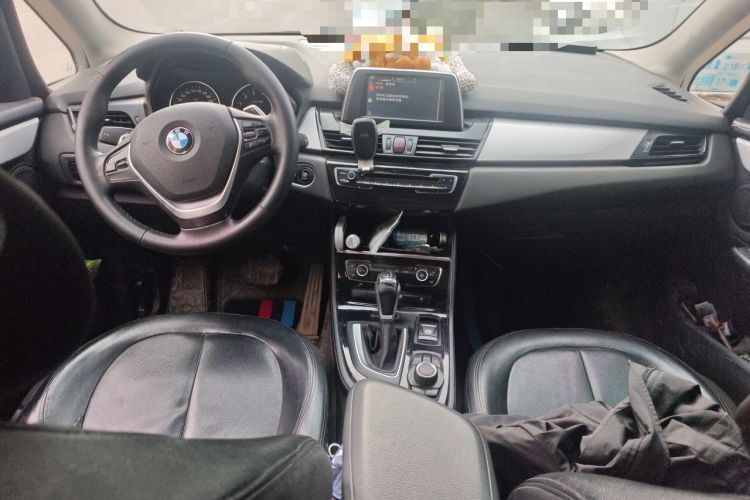 Used BMW 2 Series Gran Tourer 2015 218i Leading Model Center Console