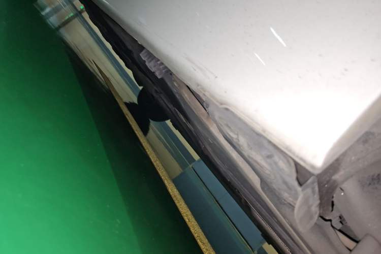 Used BMW 2 Series Gran Tourer 2015 218i Sports Design Package Chassis Rear Left