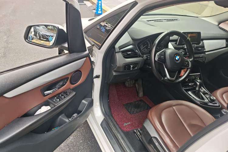 Used BMW 2 Series Gran Tourer 2015 218i Leading Model Driver Seat