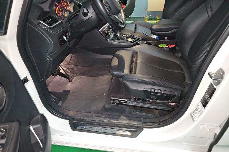 Used BMW 2 Series Gran Tourer 2015 218i Sports Design Package Driver Seat
