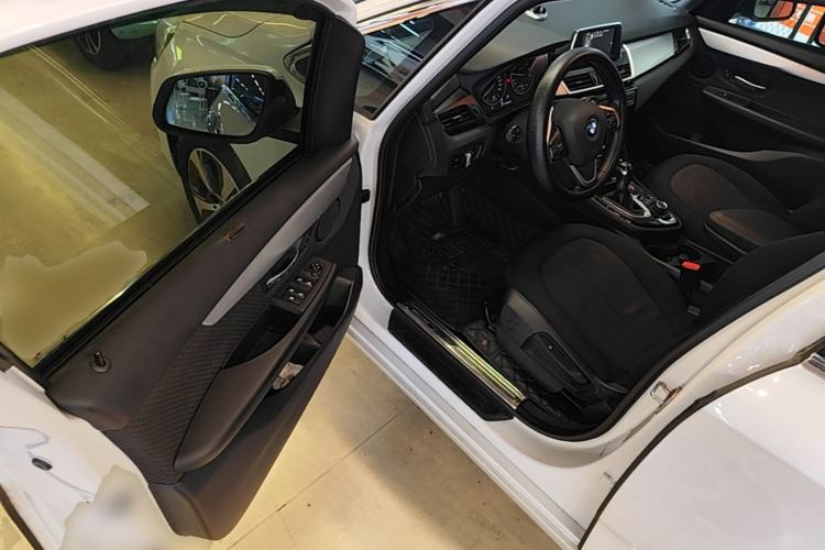 Used BMW 2 Series Gran Tourer 2015 218i Leading Model Driver Seat