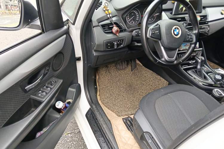 Used BMW 2 Series Gran Tourer 2015 218i Leading Model Driver Seat