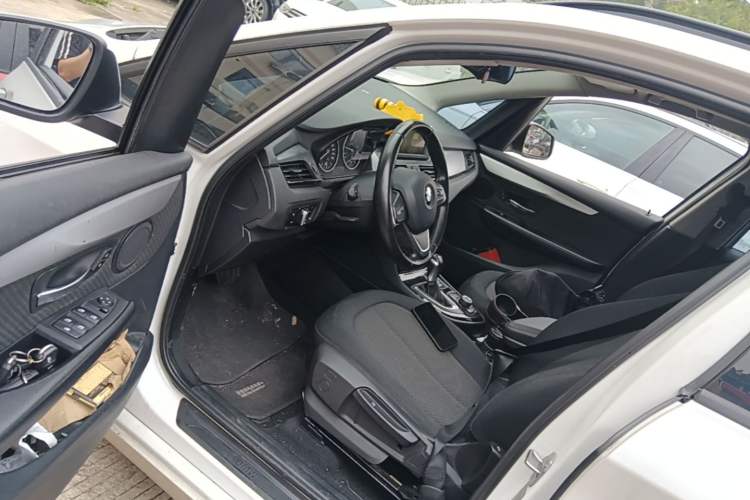 Used BMW 2 Series Gran Tourer 2015 218i Leading Model Driver Seat