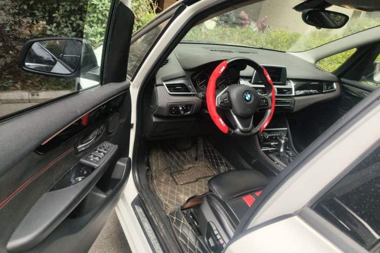 Used BMW 2 Series Gran Tourer 2015 218i Sports Design Package Driver Seat