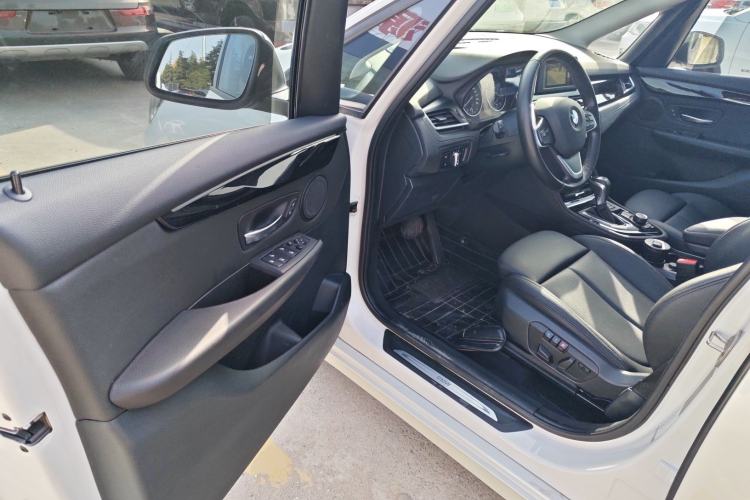 Used BMW 2 Series Gran Tourer 2015 218i Sports Design Package Driver Seat