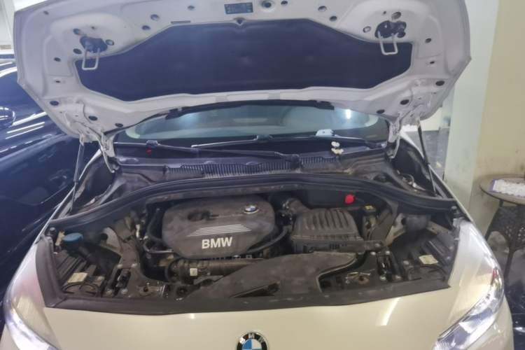Used BMW 2 Series Gran Tourer 2015 218i Leading Model Engine Bay