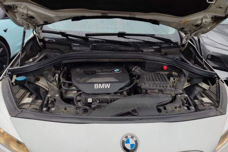 Used BMW 2 Series Gran Tourer 2015 218i Leading Model Engine Bay