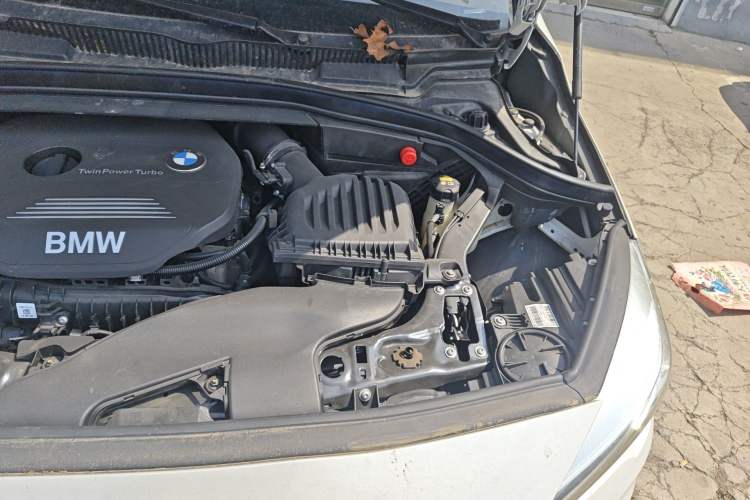 Used BMW 2 Series Gran Tourer 2015 218i Leading Model Engine Bay Left