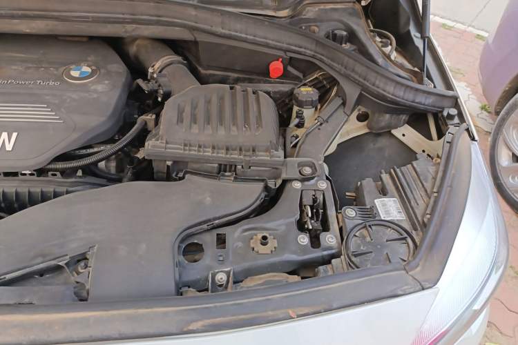 Used BMW 2 Series Gran Tourer 2015 218i Leading Model Engine Bay Left