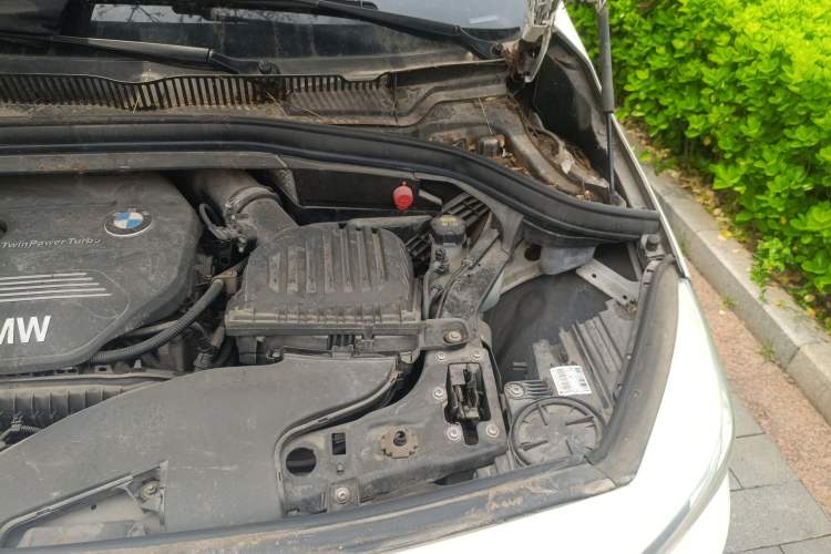 Used BMW 2 Series Gran Tourer 2015 218i Leading Model Engine Bay Left