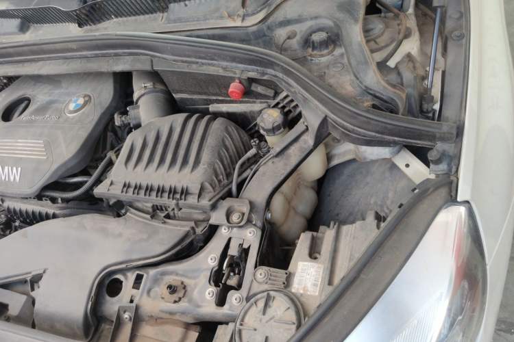 Used BMW 2 Series Gran Tourer 2015 218i Leading Model Engine Bay Left