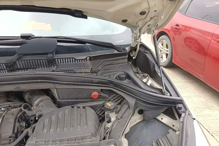Used BMW 2 Series Gran Tourer 2015 218i Leading Model Engine Bay Left