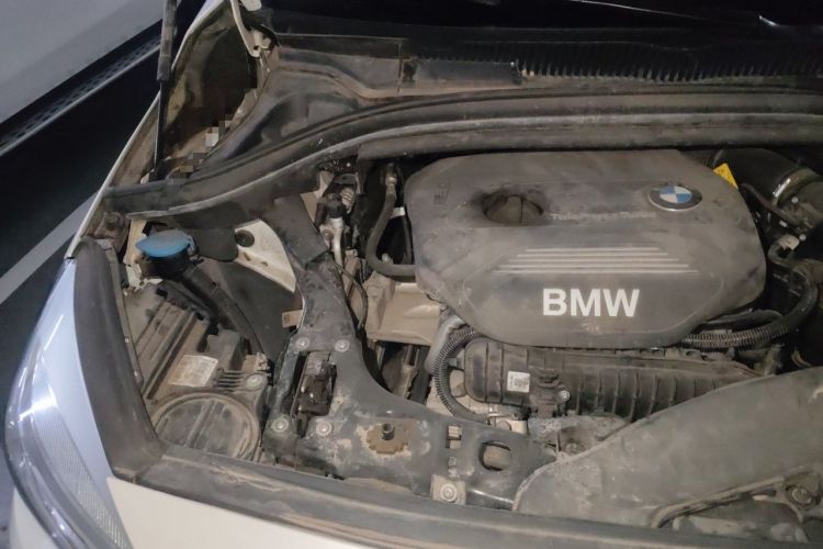 Used BMW 2 Series Gran Tourer 2015 218i Sports Design Package Engine Bay Right