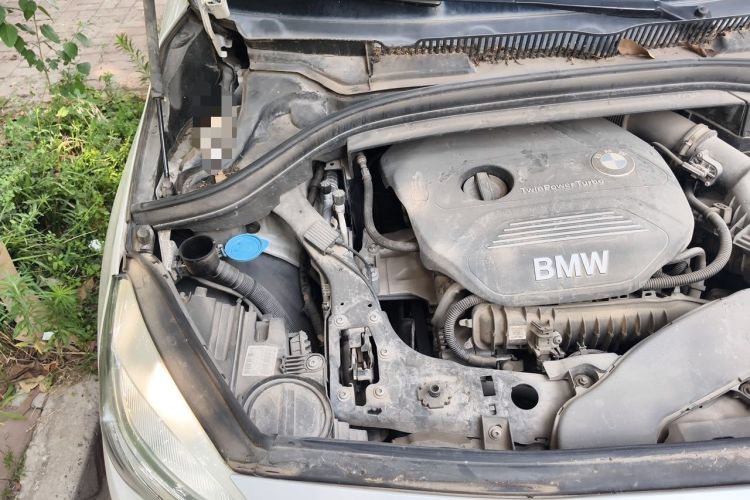 Used BMW 2 Series Gran Tourer 2015 218i Sports Design Package Engine Bay Right