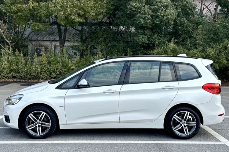 Used BMW 2 Series Gran Tourer 2015 218i Sports Design Package Exterior 1
