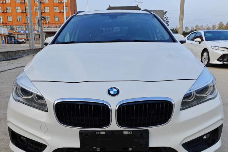 Used BMW 2 Series Gran Tourer 2015 218i Sports Design Package Exterior 1