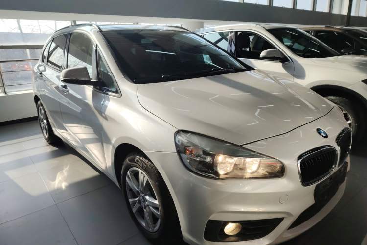 Used BMW 2 Series Gran Tourer 2015 218i Leading Model Exterior 2