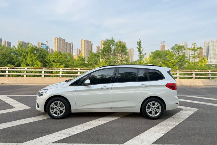 Used BMW 2 Series Gran Tourer 2015 218i Leading Model Exterior 3