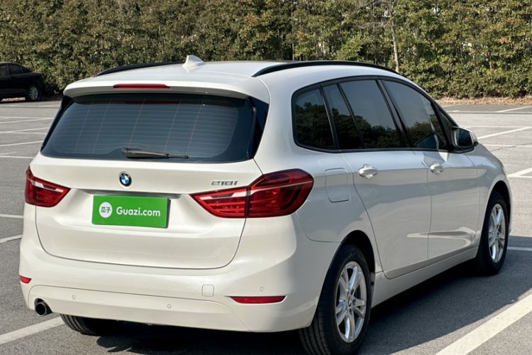 Used BMW 2 Series Gran Tourer 2015 218i Leading Model Exterior 4