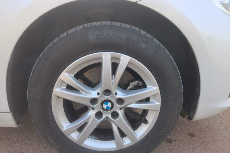 Used BMW 2 Series Gran Tourer 2015 218i Leading Model Exterior 6