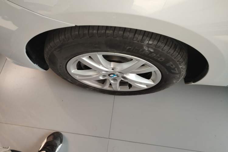 Used BMW 2 Series Gran Tourer 2015 218i Leading Model Exterior 7