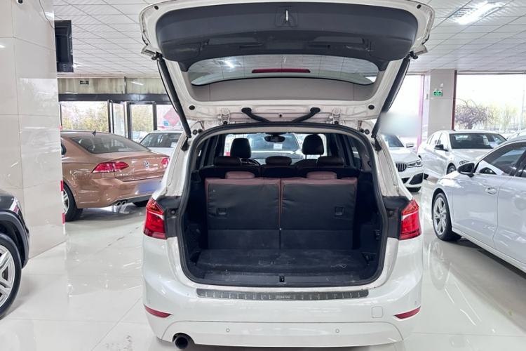 Used BMW 2 Series Gran Tourer 2015 218i Leading Model Exterior 9