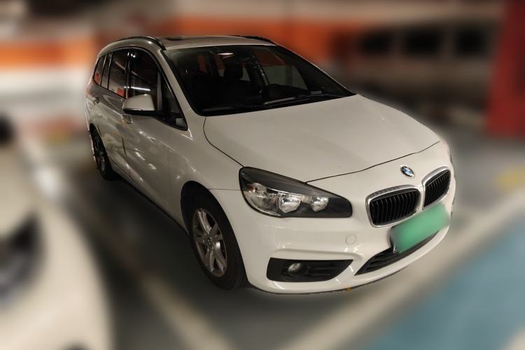Used BMW 2 Series Gran Tourer 2015 218i Leading Model Front Right 45 Deg