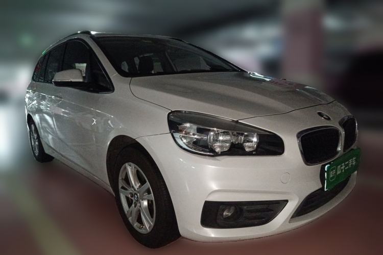 Used BMW 2 Series Gran Tourer 2015 218i Leading Model Front Right 45 Deg