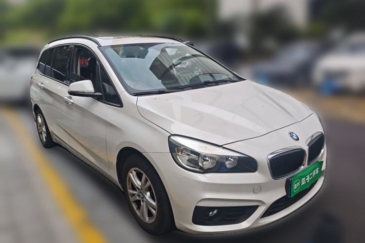Used BMW 2 Series Gran Tourer 2015 218i Leading Model Front Right 45 Deg
