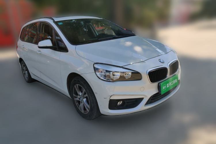 Used BMW 2 Series Gran Tourer 2015 218i Leading Model Front Right 45 Deg