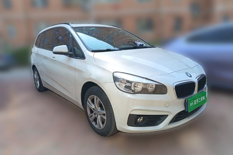 Used BMW 2 Series Gran Tourer 2015 218i Leading Model Front Right 45 Deg