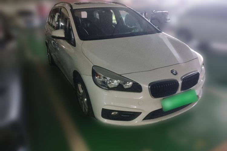 Used BMW 2 Series Gran Tourer 2015 218i Leading Model Front Right 45 Deg