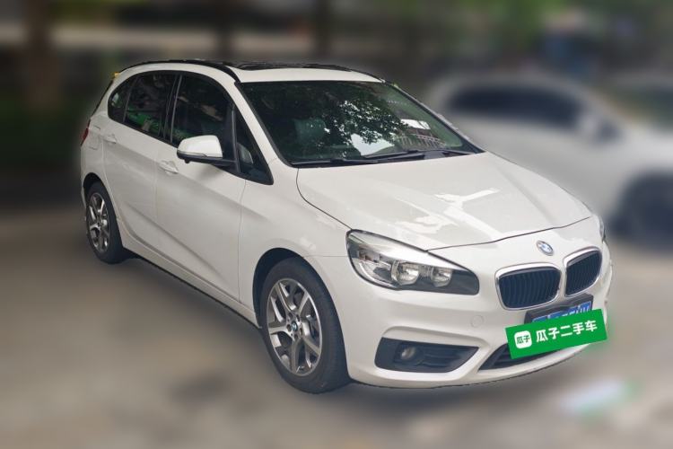 Used BMW 2 Series Gran Tourer 2015 218i Leading Model Front Right 45 Deg