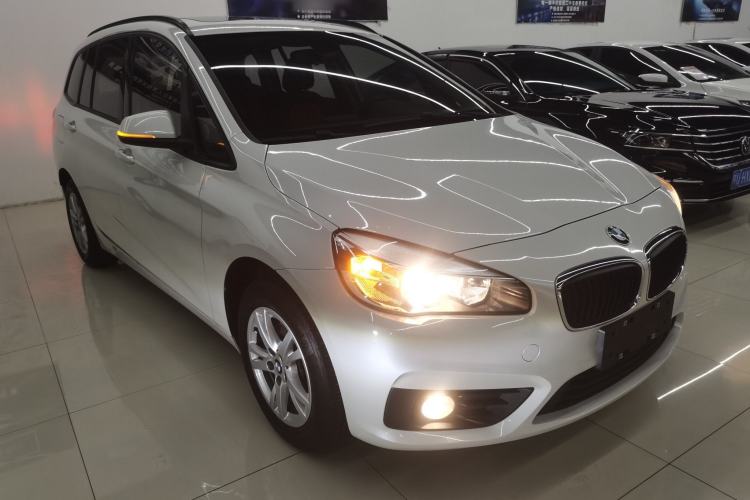 Used BMW 2 Series Gran Tourer 2015 218i Leading Model Front Right 45 Deg